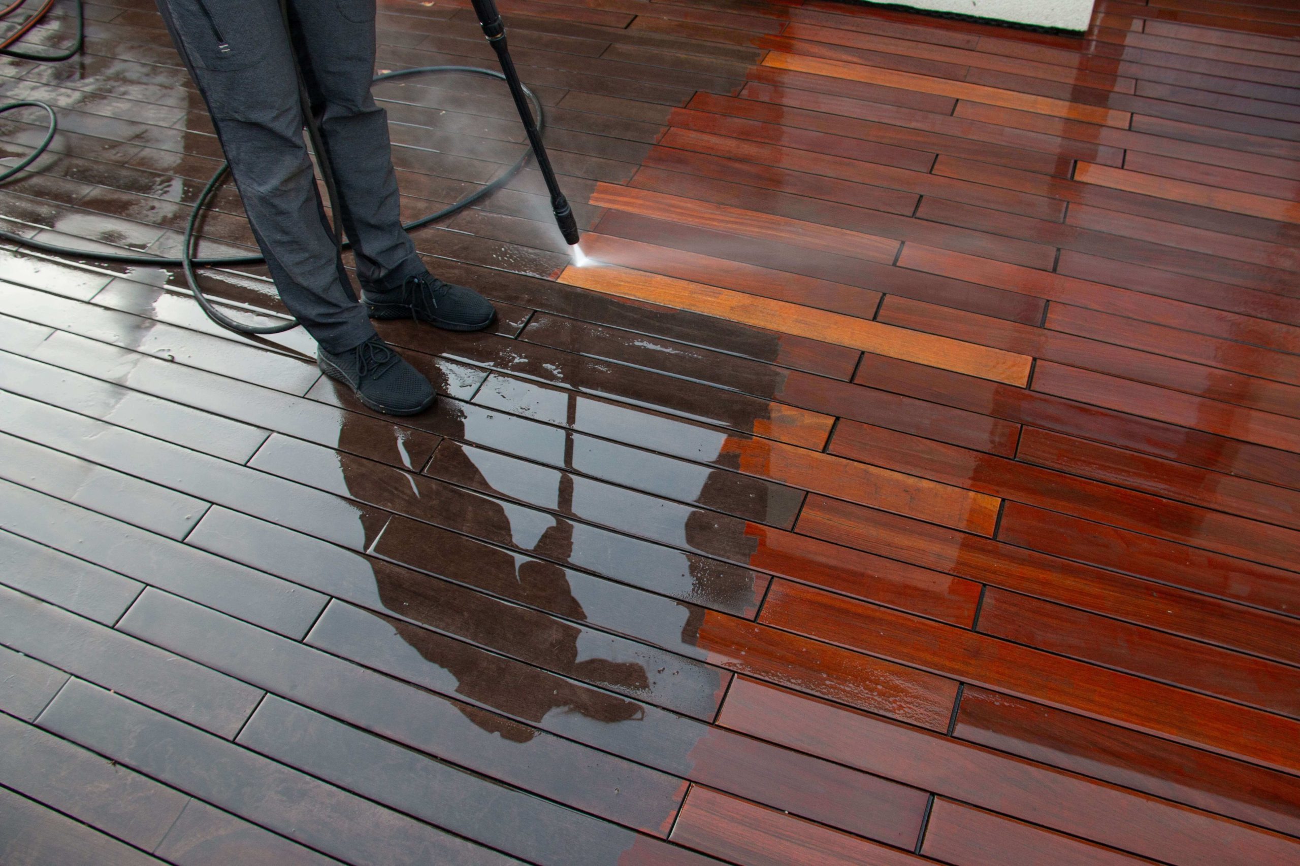 Decking Power Washing Kennington SE11
